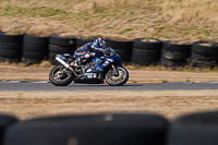 anglesey-no-limits-trackday;anglesey-photographs;anglesey-trackday-photographs;enduro-digital-images;event-digital-images;eventdigitalimages;no-limits-trackdays;peter-wileman-photography;racing-digital-images;trac-mon;trackday-digital-images;trackday-photos;ty-croes